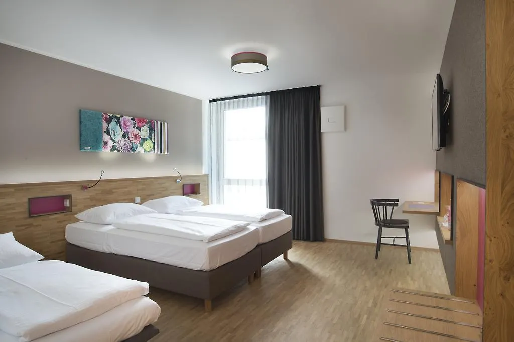 Fab Hotel München